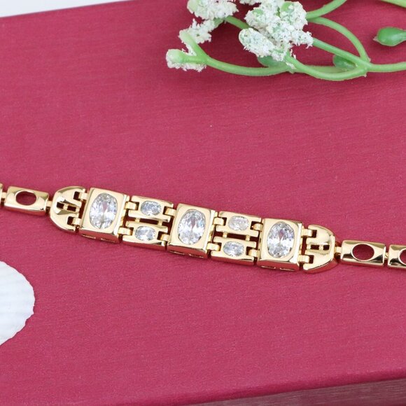 "Elegant Rose Gold Bracelet with Oval Crystal Accents, XPBL0937 - Picture 11 of 12